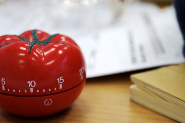 đồng hồ cà chua pomodoro